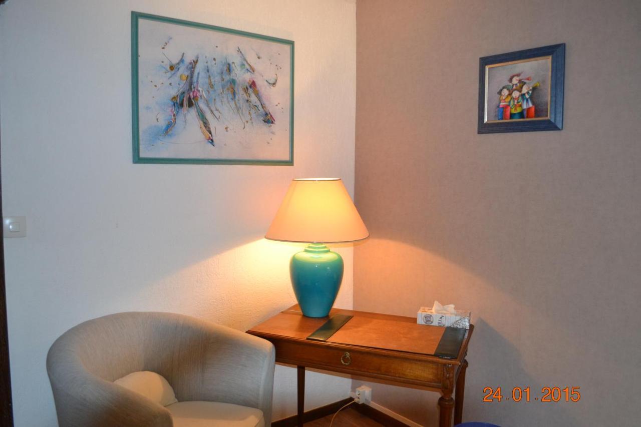 Bed And Breakfast "Le Moulin A Grains" Ménil-la-Horgne 外观 照片